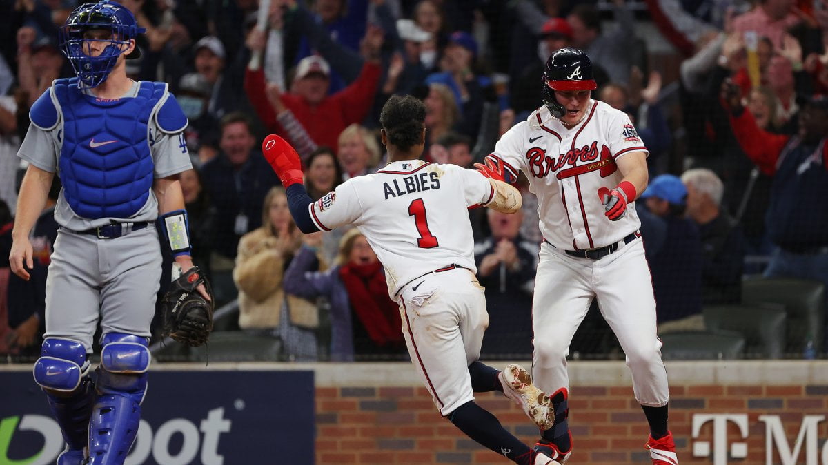 Juega en Linea - Dodgers en problemas, serie de campeonato Liga Nacional